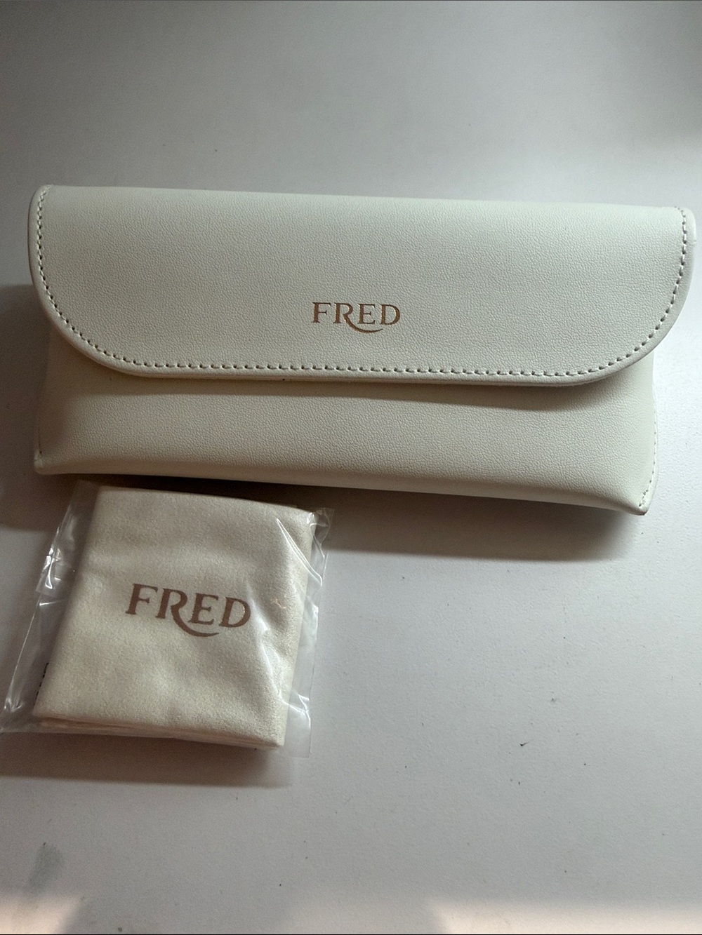 FRED Glasses Case